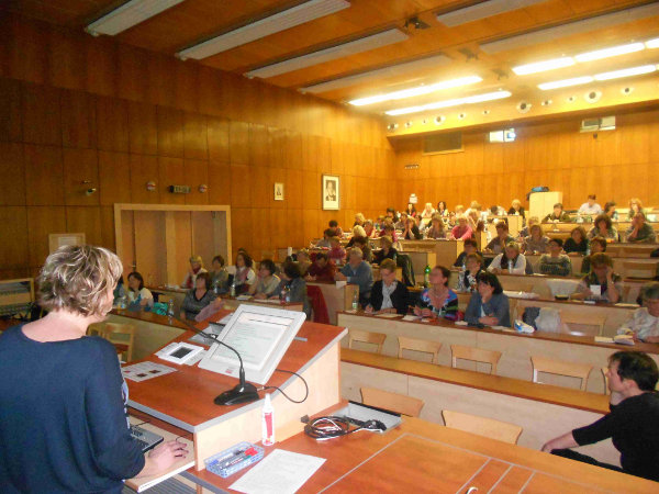 Semin pro pediatry  prezentace ProCit, Irena Vtovcov, afrnkv pavilon  duben 2014 (2)