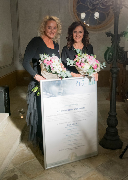 17. Benefin koncert - 25. 9. 2019 - Irena Vtovcov s Radkou Fiarovou